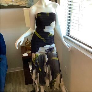 BRAND NEW ZARA Strapless floral dress from with tag